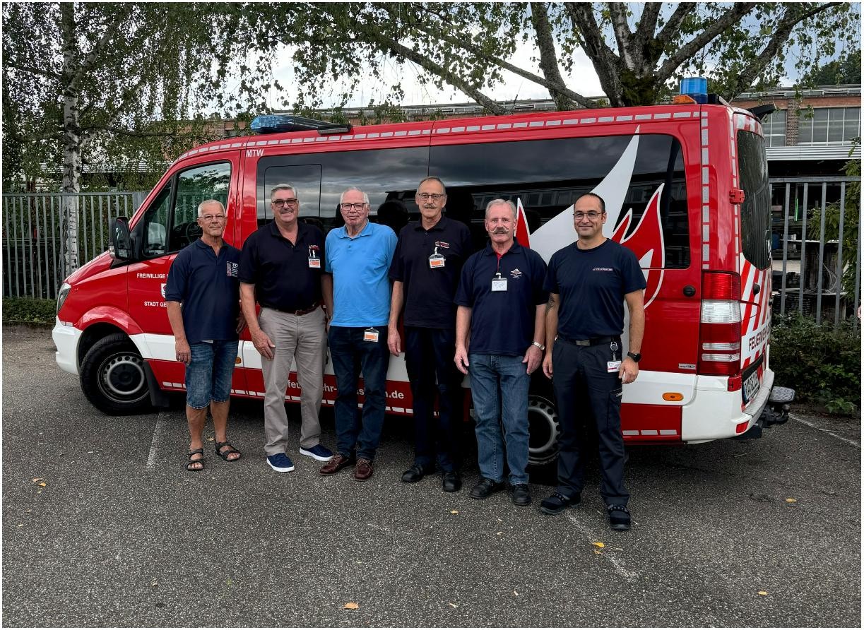 Gernsbacher Feuerwehrsenioren besichtigen Werkfeuerwehr Daimler Truck AG