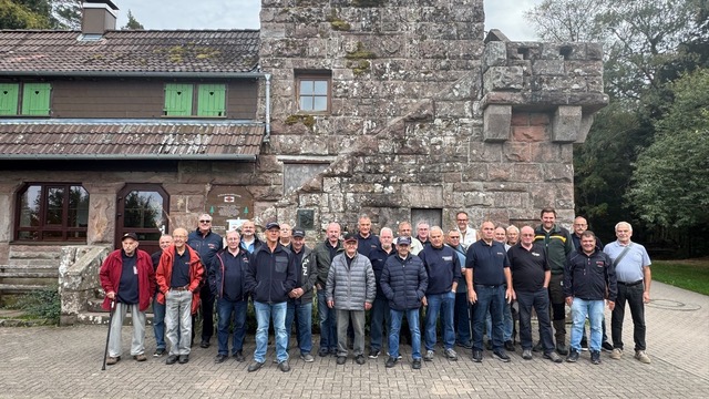 Exklusive Führung der Feuerwehrsenioren aus Gernsbach durch den Gernsbacher Wald